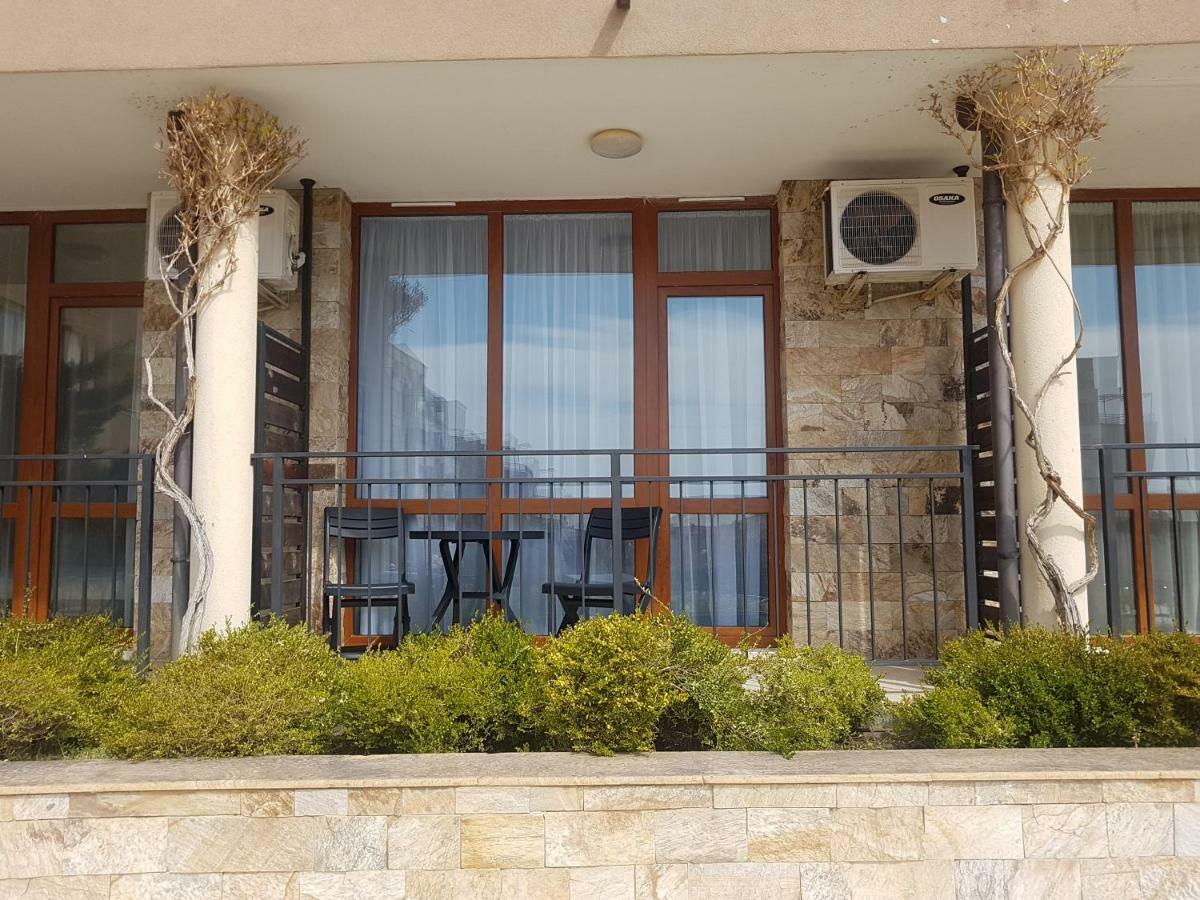 Apartament Luxor Sweti Włas Buitenkant foto